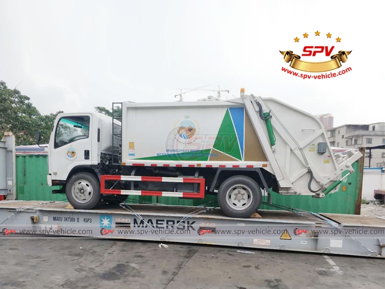 Rubbish Truck ISUZU - Shipping by Flat Rack